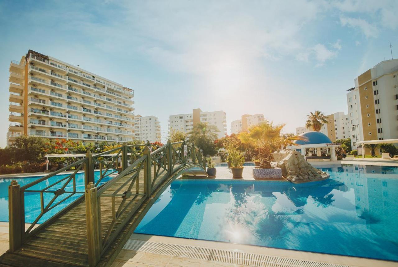 Luxury Sea View Two Bedroom Apartment In Caesar Resort & Spa, Long Beach Perivolia tou Trikomou Екстериор снимка